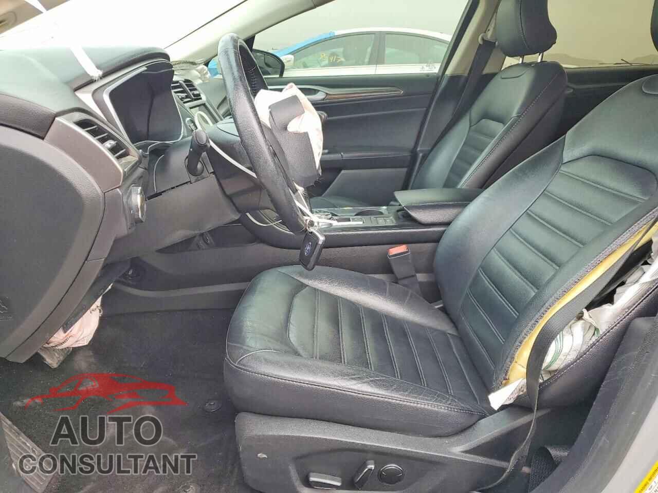 FORD FUSION 2017 - 3FA6P0LU8HR163677