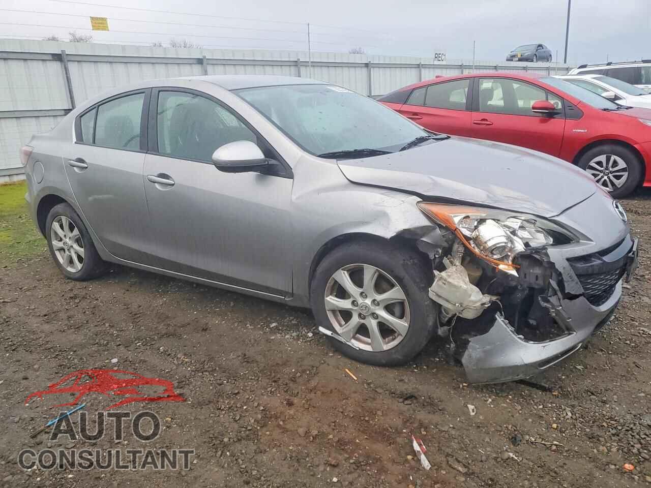 MAZDA 3 2011 - JM1BL1VF5B1496784