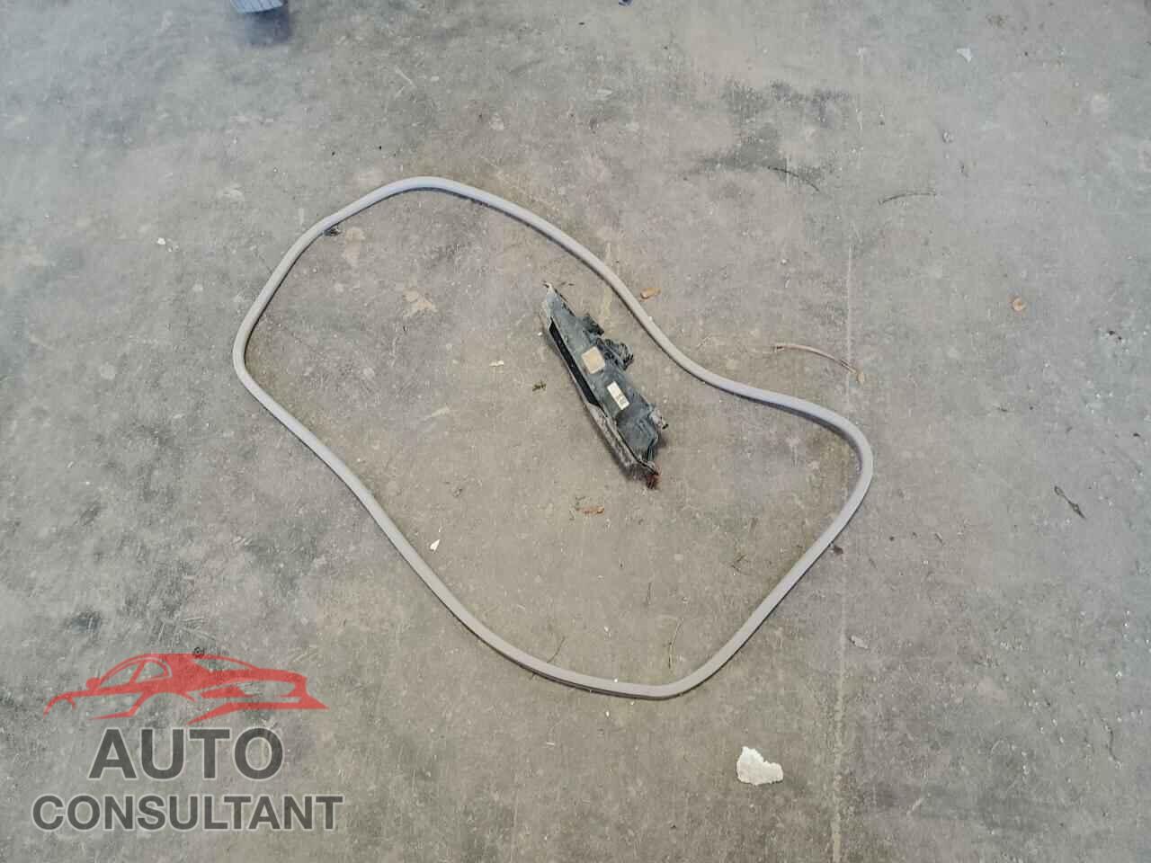 SUBARU OUTBACK 2017 - 4S4BSANC3H3373826