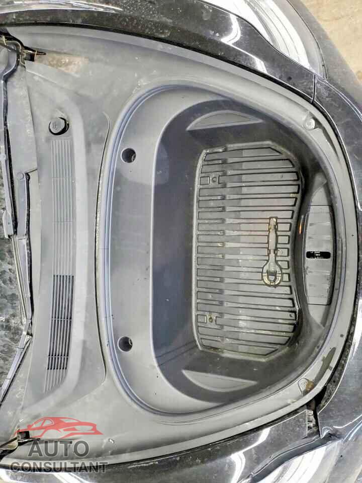 TESLA MODEL 3 2022 - 5YJ3E1EA0NF288035