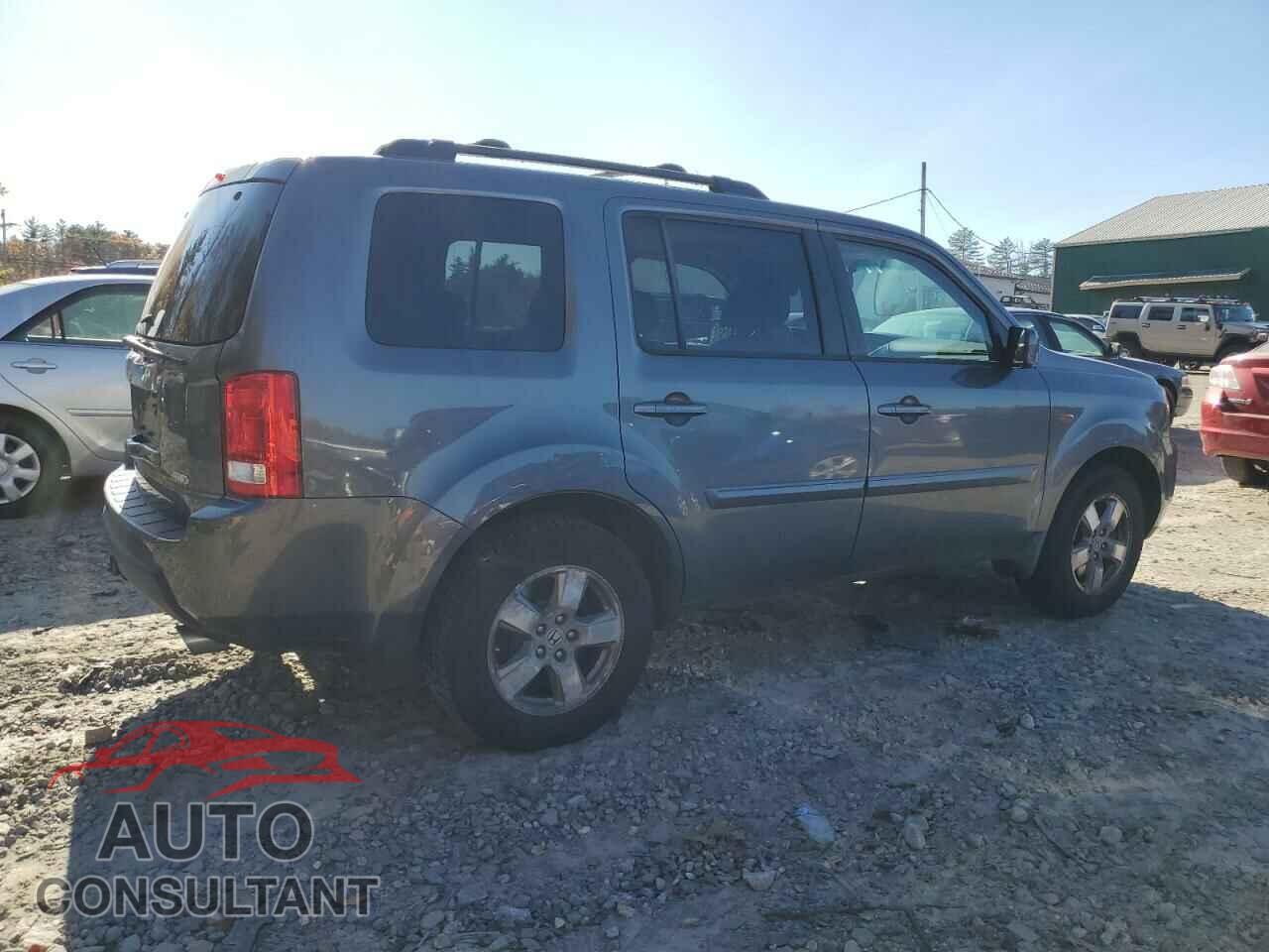 HONDA PILOT 2011 - 5FNYF4H52BB005651