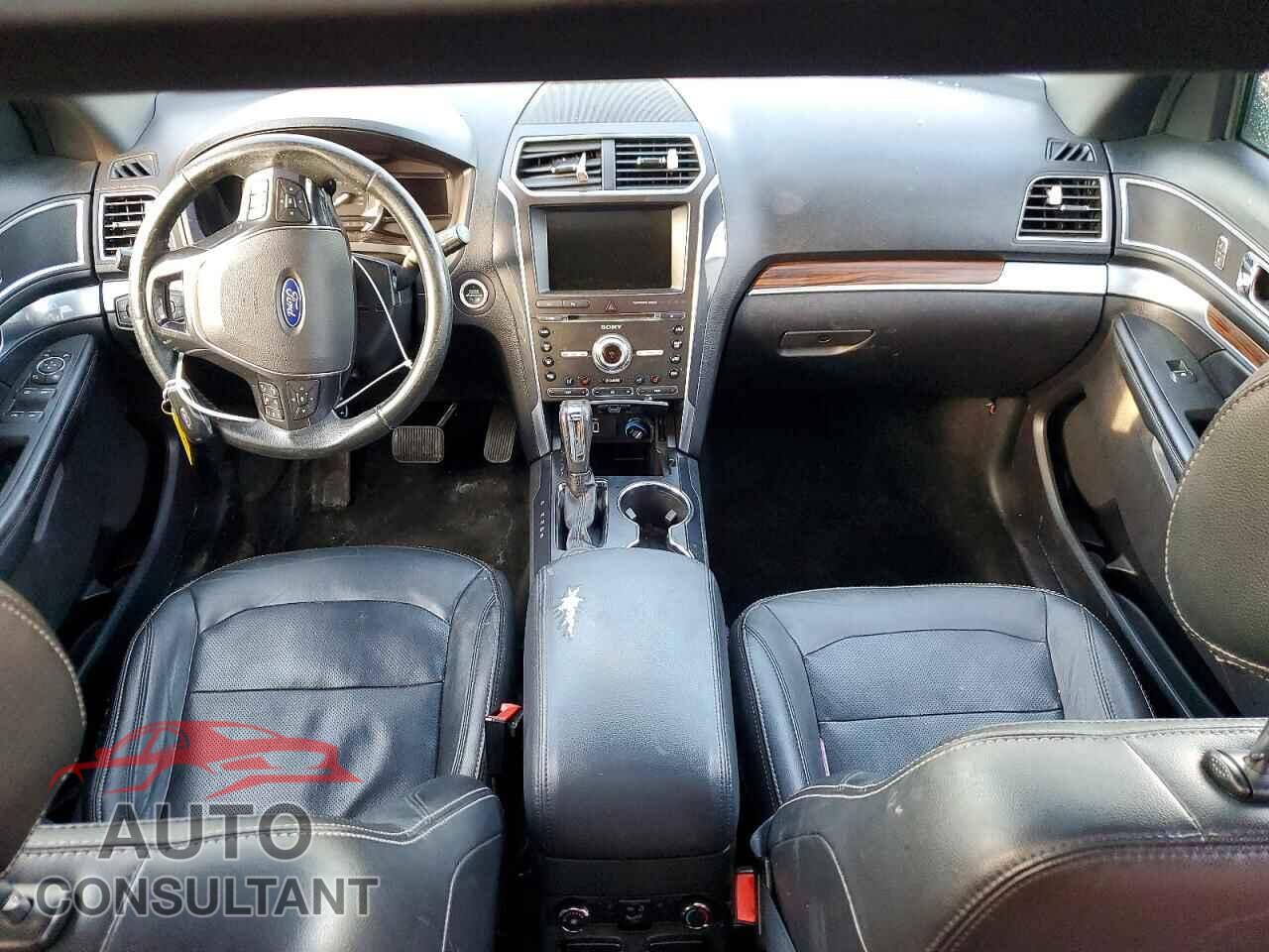 FORD EXPLORER 2017 - 1FM5K8F82HGD10807