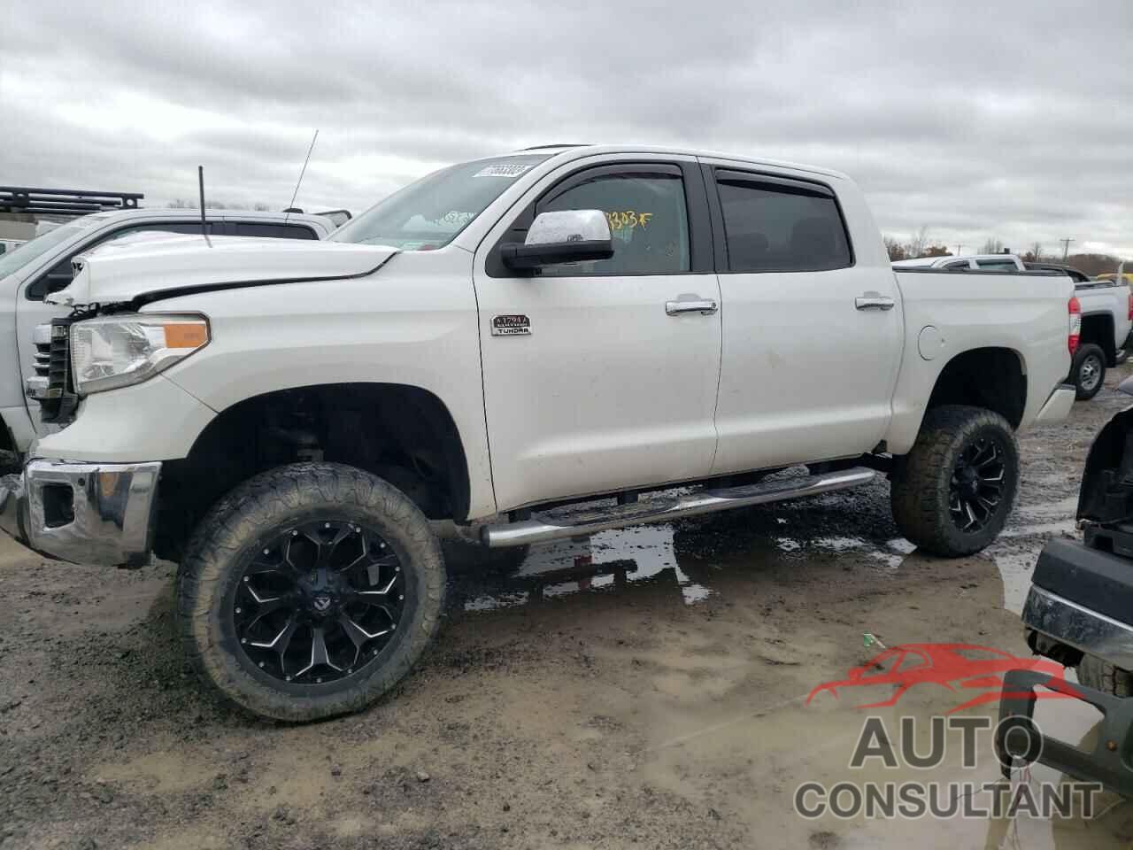 TOYOTA TUNDRA 2017 - 5TFAY5F11HX636701