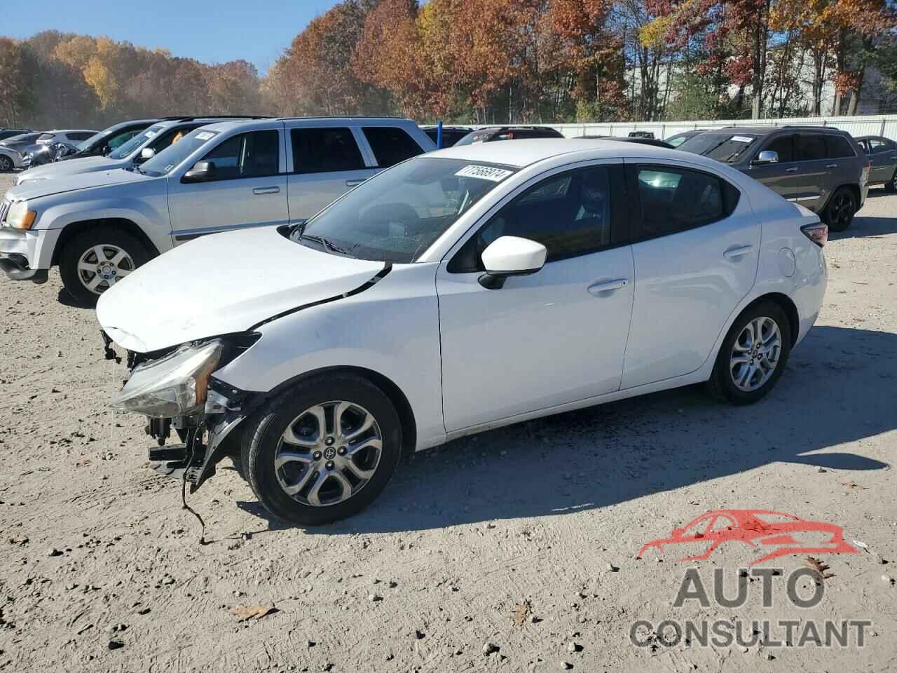 TOYOTA YARIS 2017 - 3MYDLBYV4HY153861
