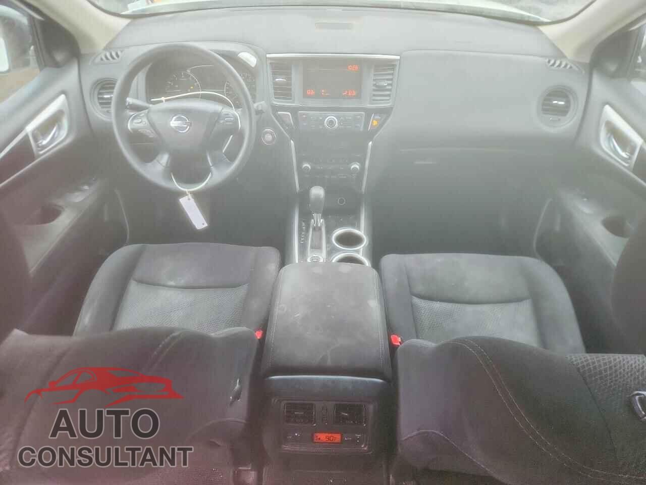 NISSAN PATHFINDER 2016 - 5N1AR2MM2GC637270