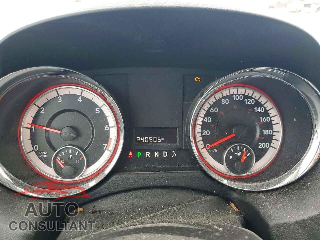 DODGE CARAVAN 2015 - 2C4RDGBG4FR746805
