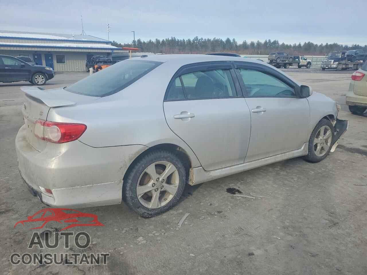 TOYOTA COROLLA 2012 - 2T1BU4EE1CC876143