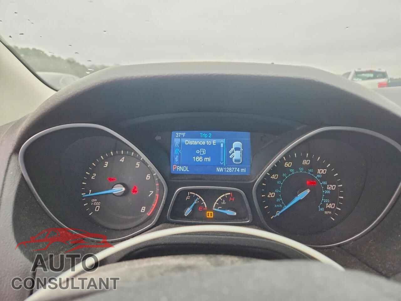 FORD FOCUS 2014 - 1FADP3F27EL320385