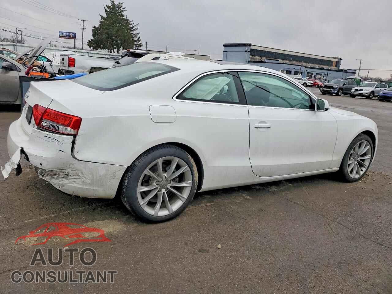 AUDI A5 2014 - WAULFAFR6EA014670