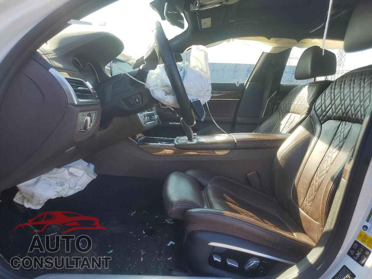 BMW 7 SERIES 2016 - WBA7F2C5XGG416393