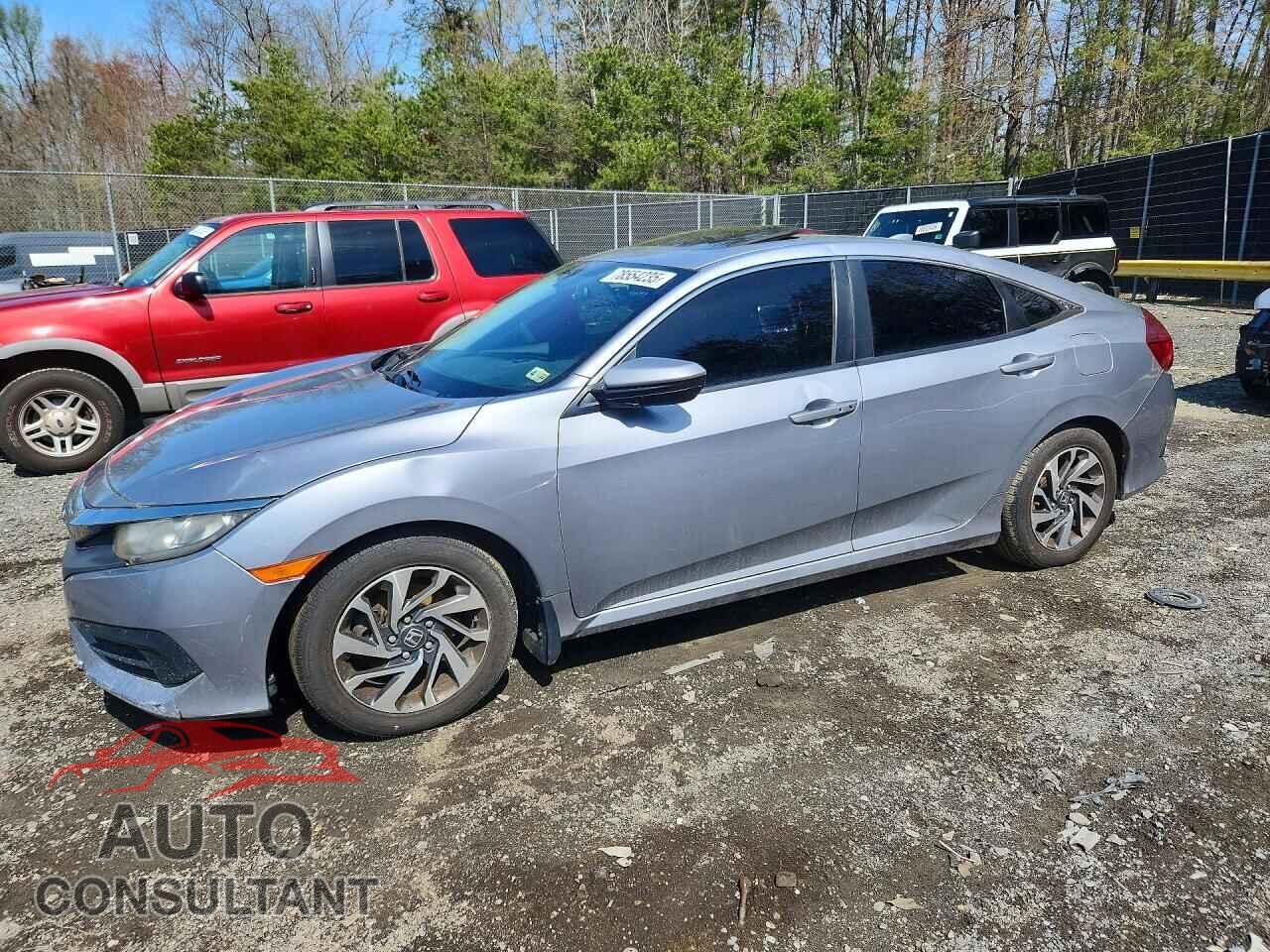 HONDA CIVIC 2018 - 2HGFC2F73JH551006