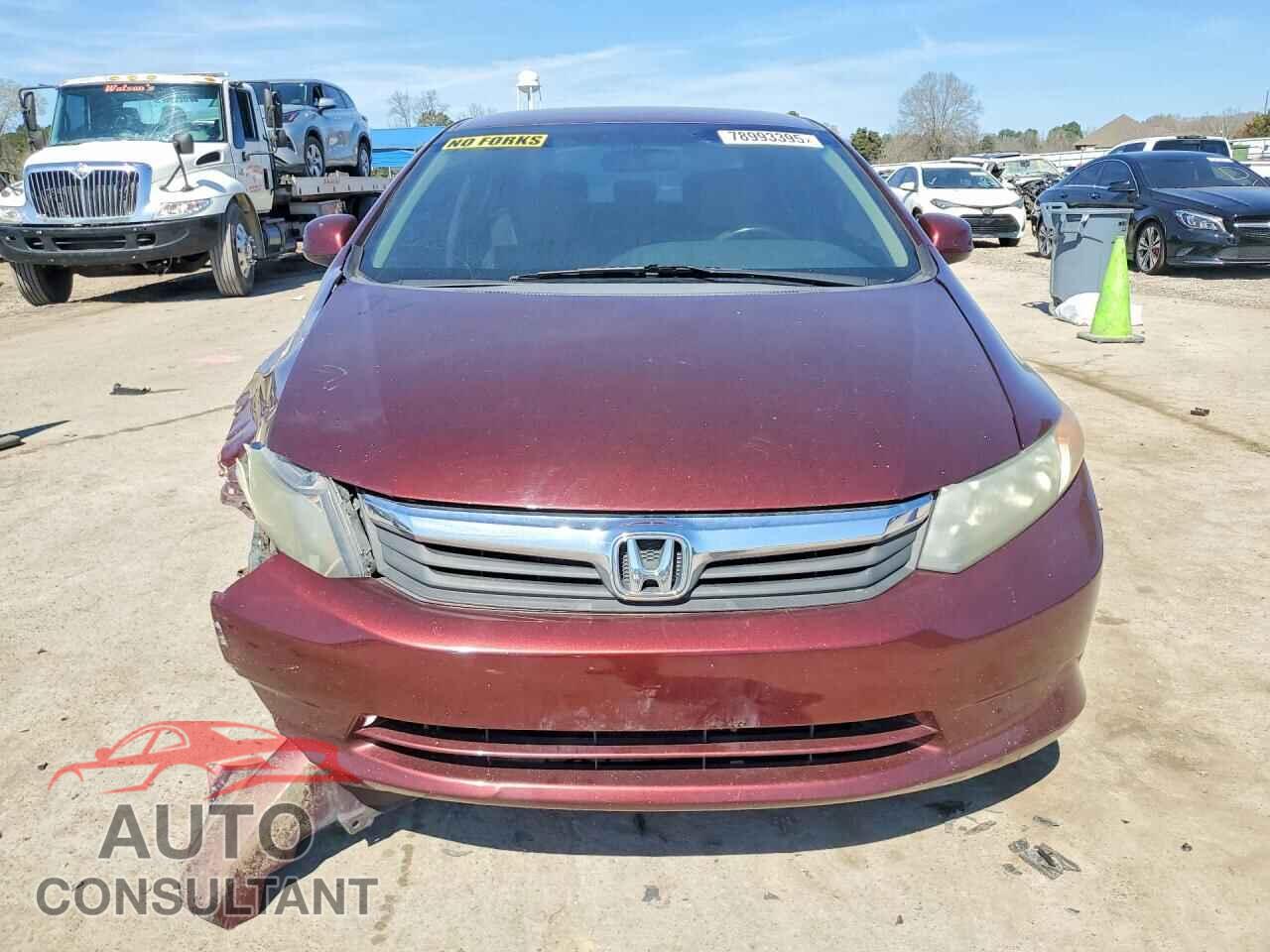 HONDA CIVIC 2012 - 2HGFB2F52CH539076