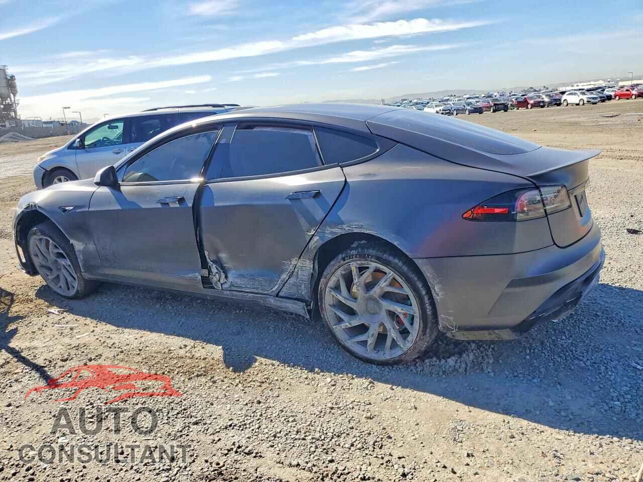 TESLA MODEL S 2026 - 5YJSA1E68TF555003