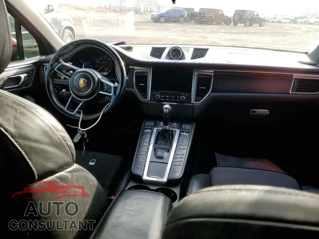 PORSCHE MACAN 2018 - WP1AG2A55JLB64283