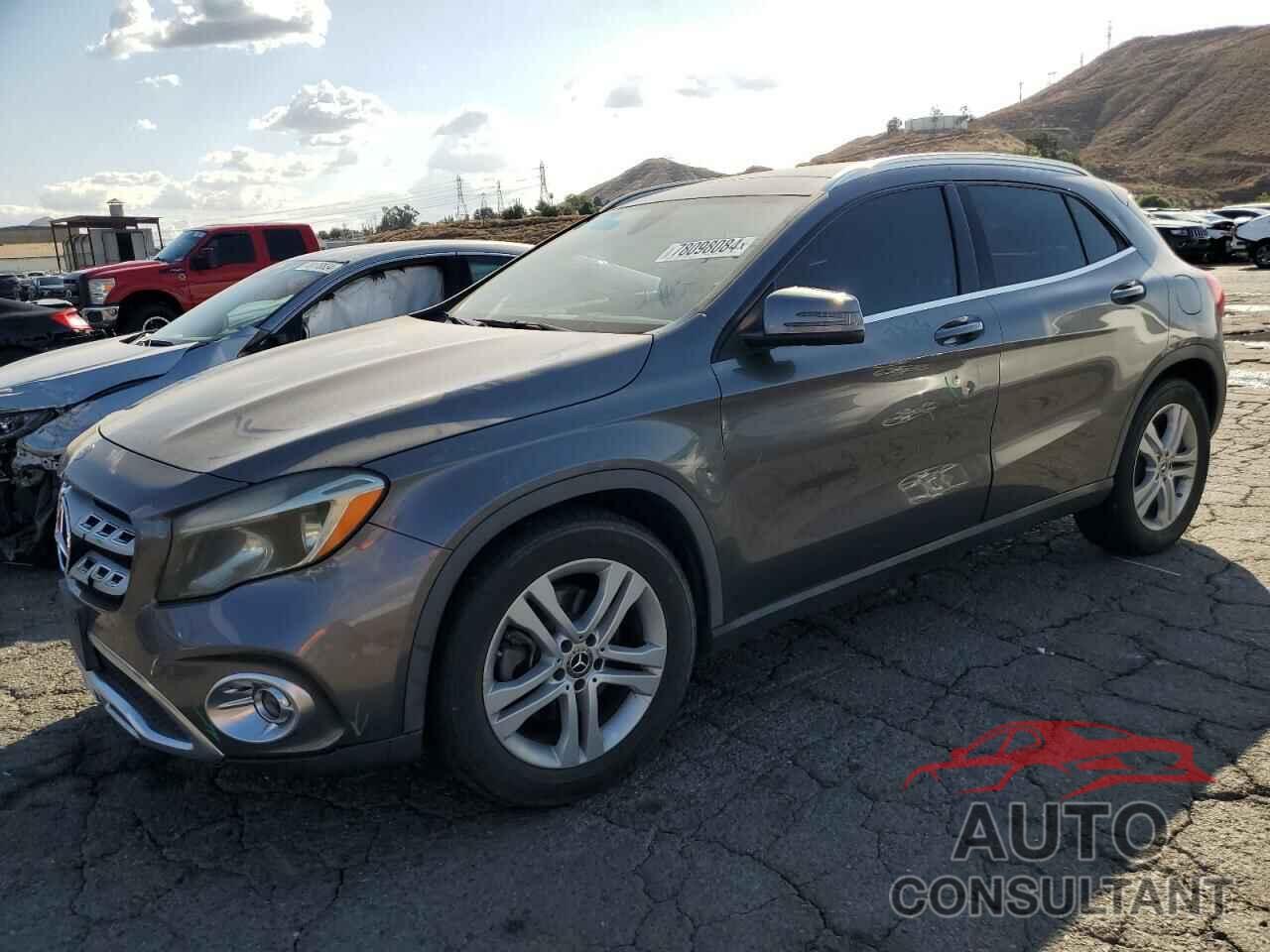 MERCEDES-BENZ GLA-CLASS 2018 - WDCTG4EBXJJ399743