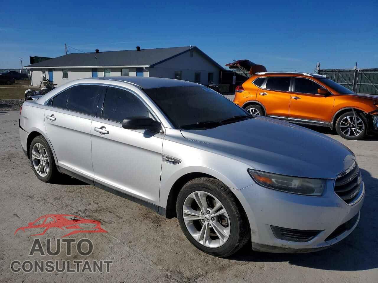 FORD TAURUS 2015 - 1FAHP2D80FG133518