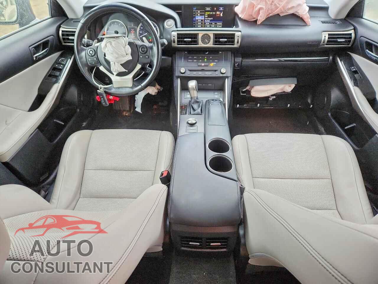 LEXUS IS 2015 - JTHBF1D25F5075117