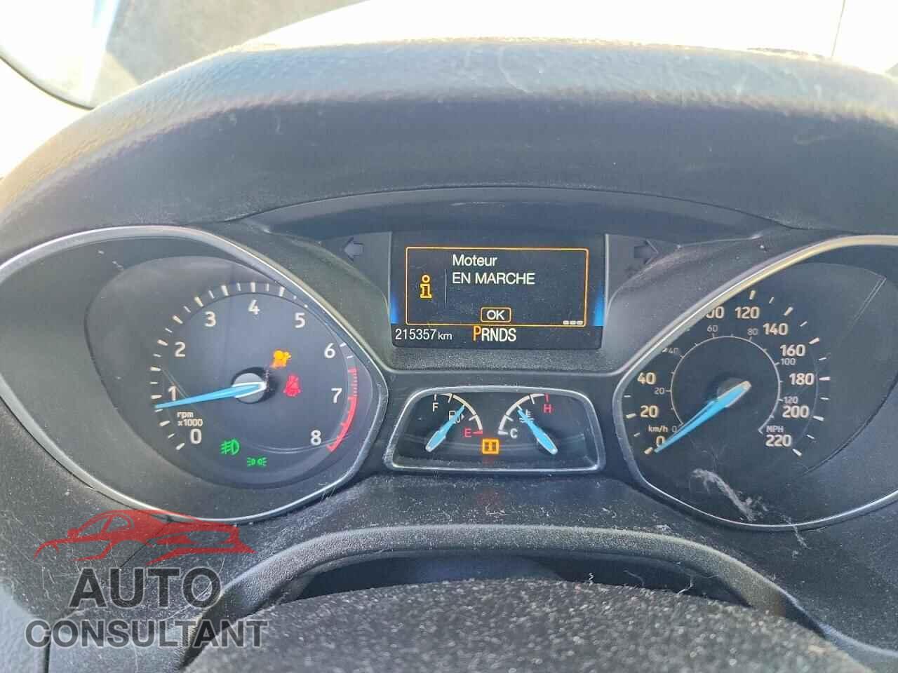 FORD FOCUS 2015 - 1FADP3F28FL251126