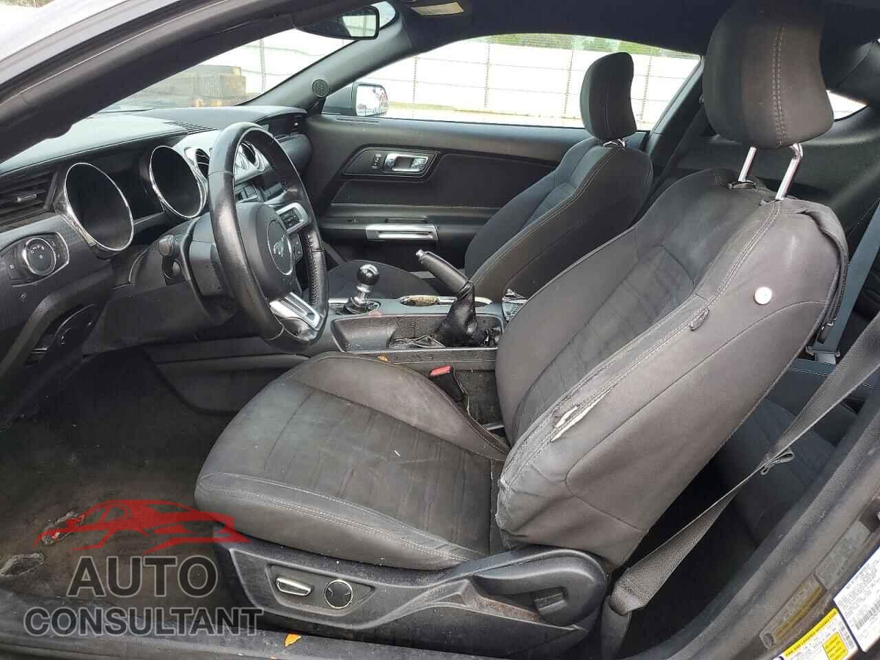 FORD MUSTANG 2017 - 1FA6P8CF0H5306950
