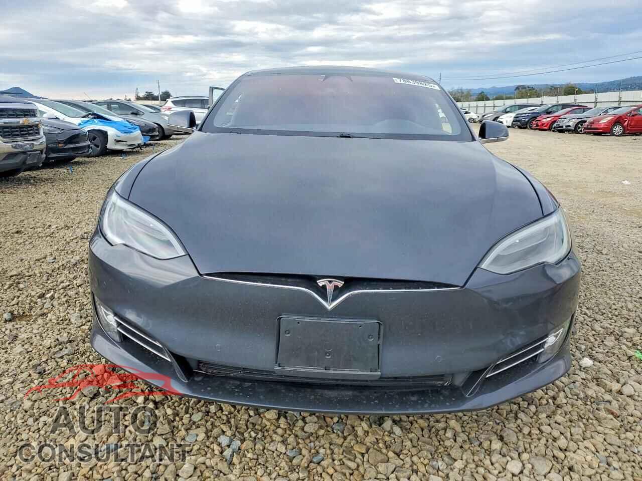 TESLA MODEL S 2017 - 5YJSA1E10HF175438