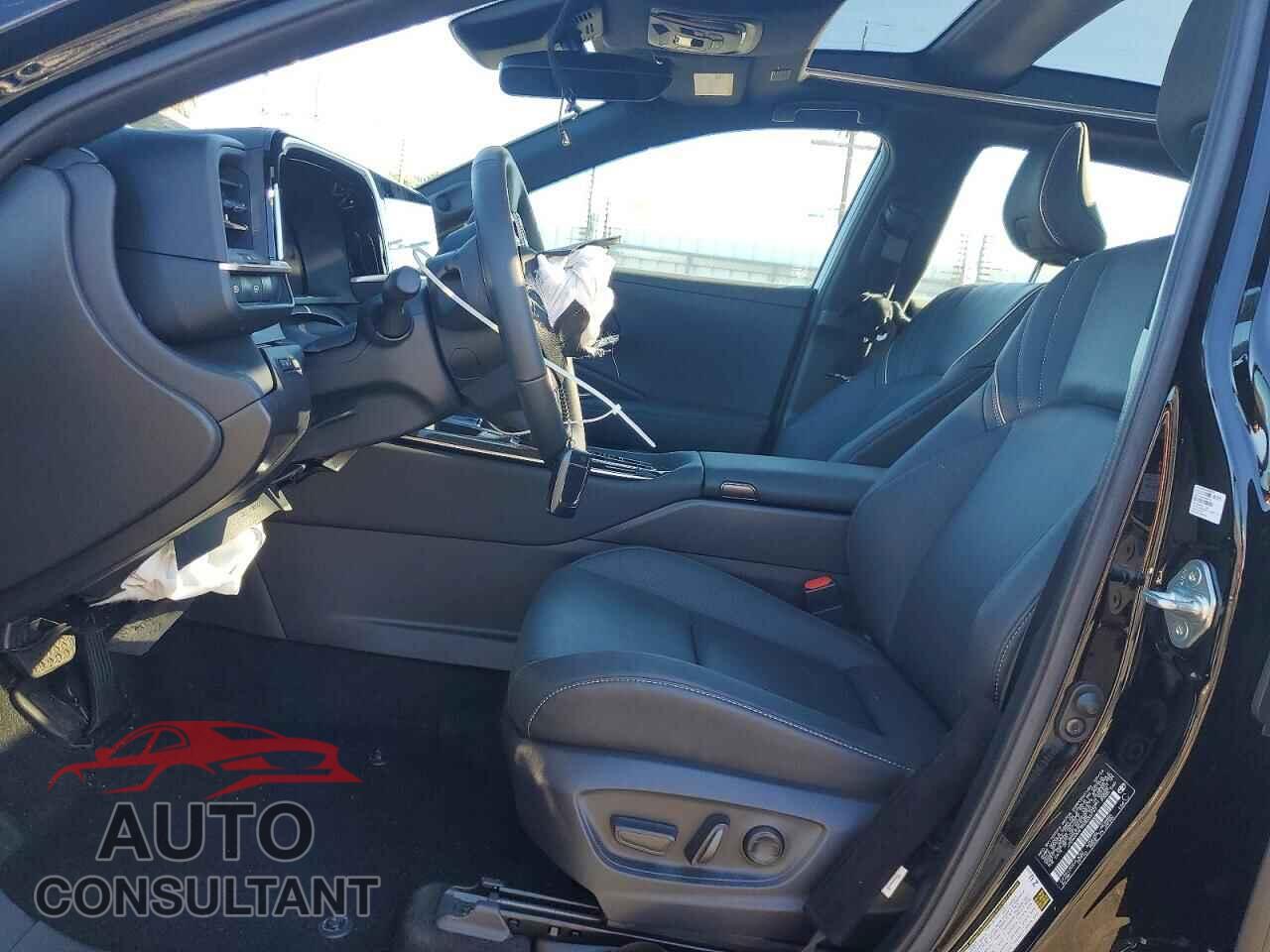 TOYOTA CROWN 2025 - JTDAAAAF5S3033197