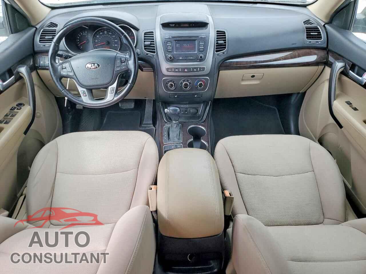 KIA SORENTO 2014 - 5XYKT3A65EG476282