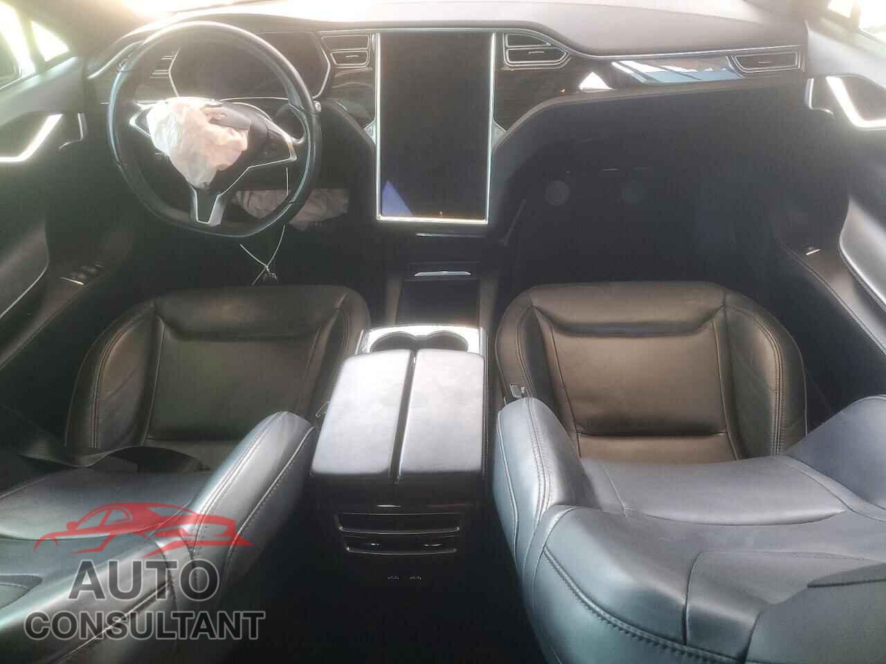 TESLA MODEL S 2016 - 5YJSA1E27GF160152