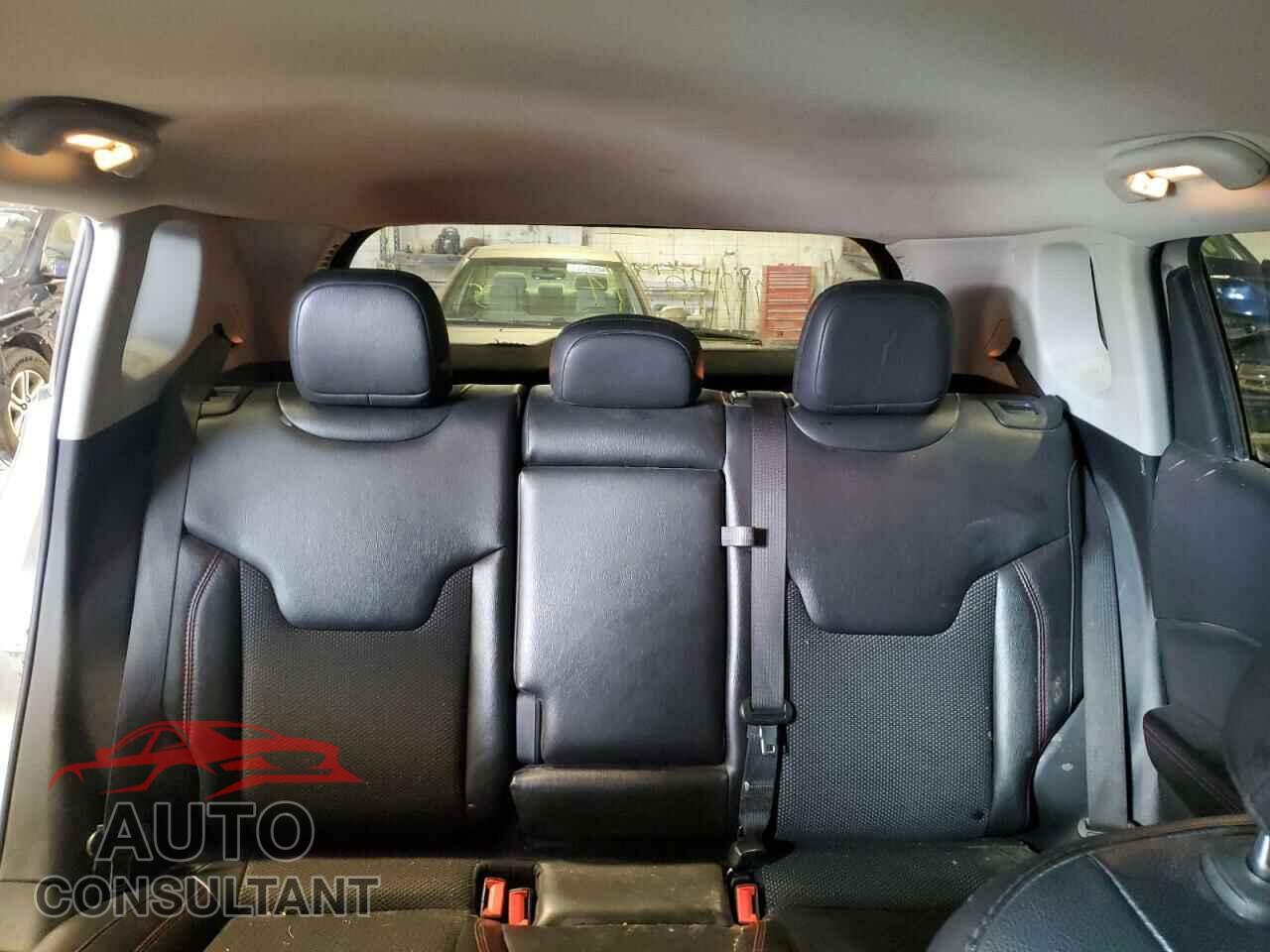 JEEP COMPASS 2020 - 3C4NJDDB8LT189459