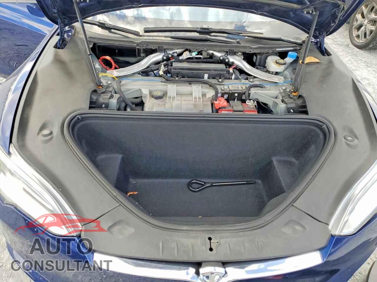 TESLA MODEL S 2018 - 5YJSA1E20JF284724
