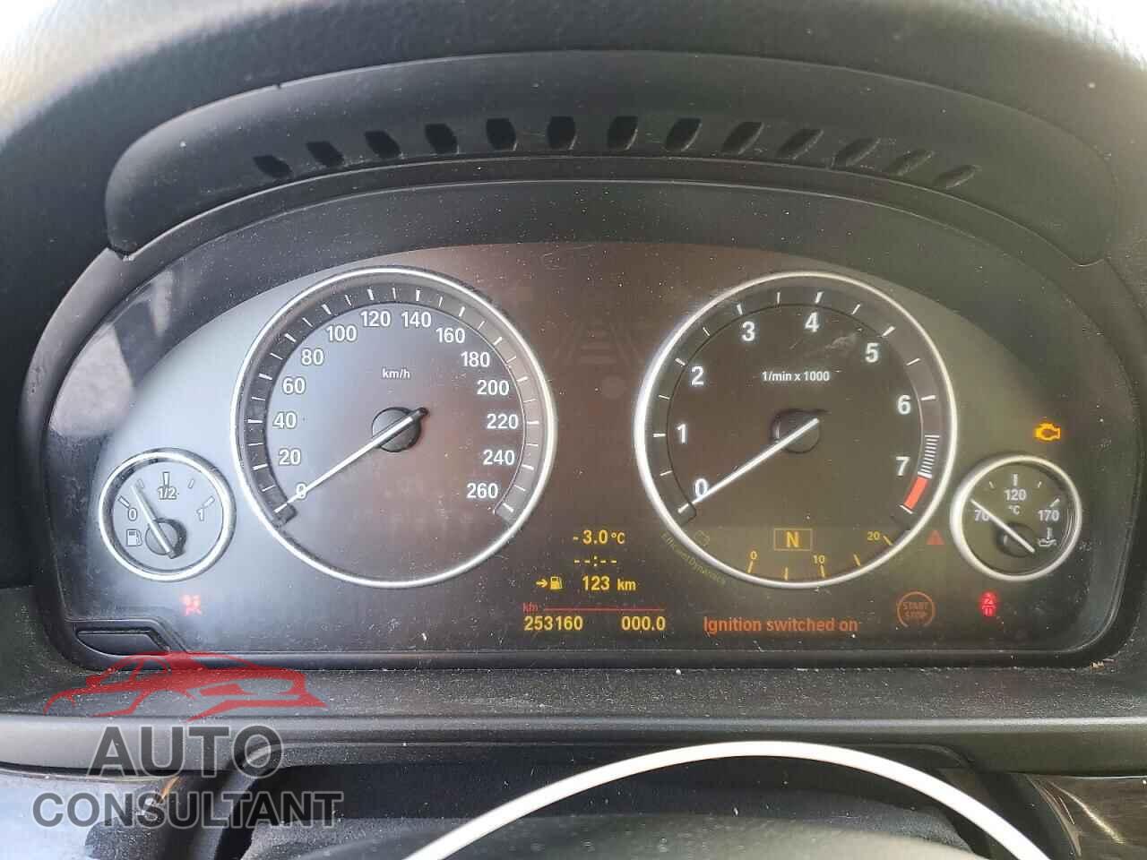 BMW 535 2011 - WBAFU7C55BC780834