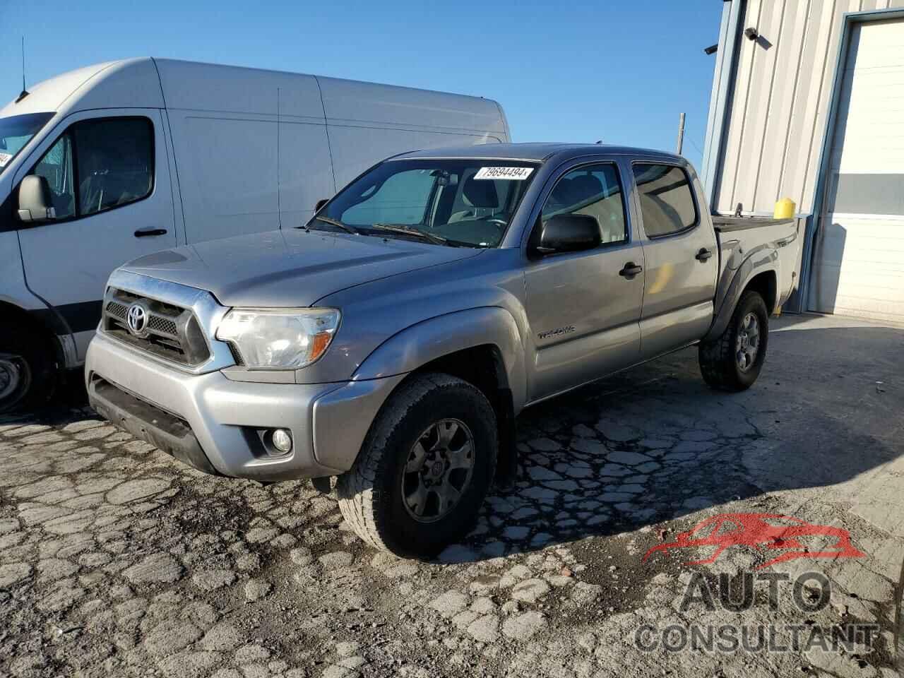 TOYOTA TACOMA 2015 - 3TMLU4EN4FM198973