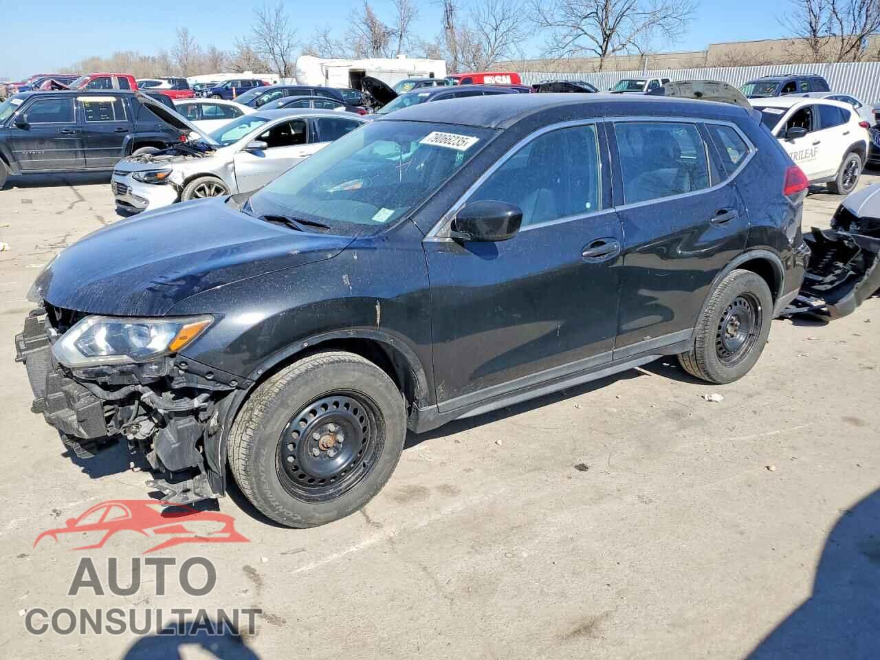 NISSAN ROGUE 2017 - KNMAT2MT4HP539686