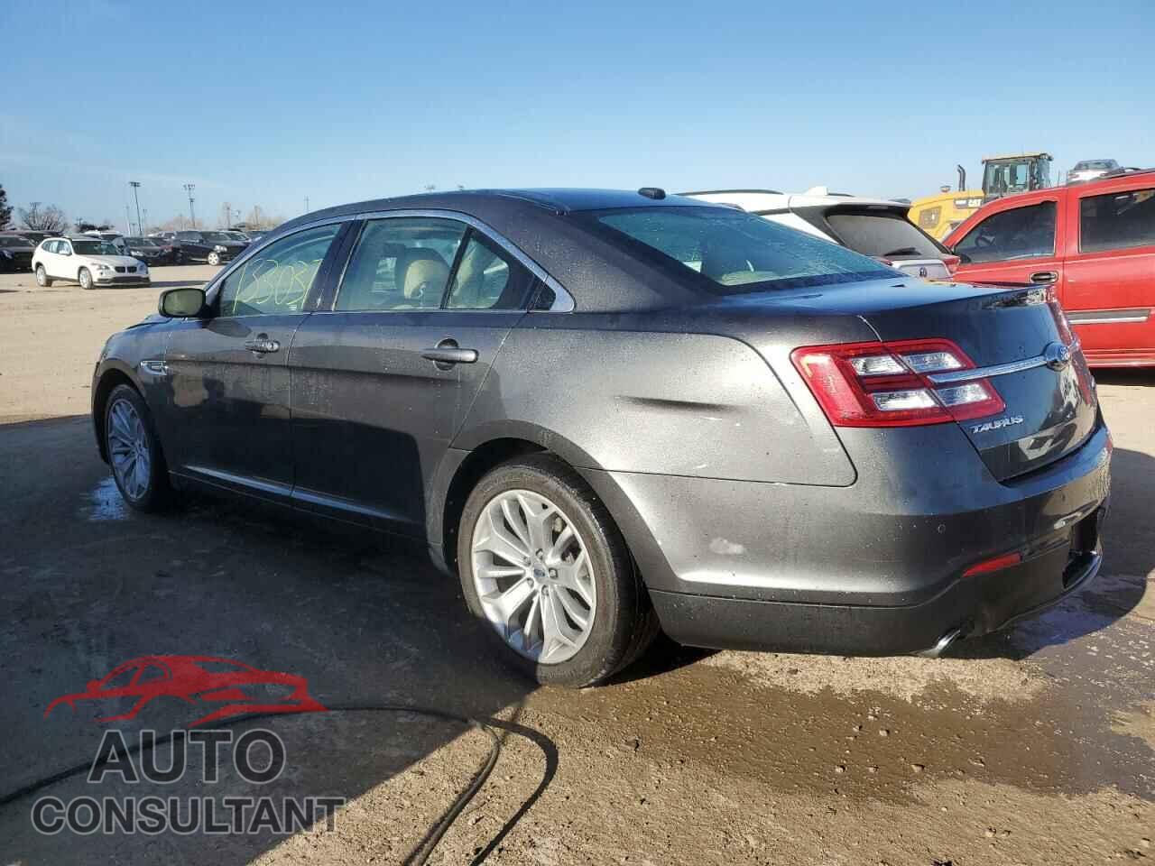 FORD TAURUS 2018 - 1FAHP2F81JG128446