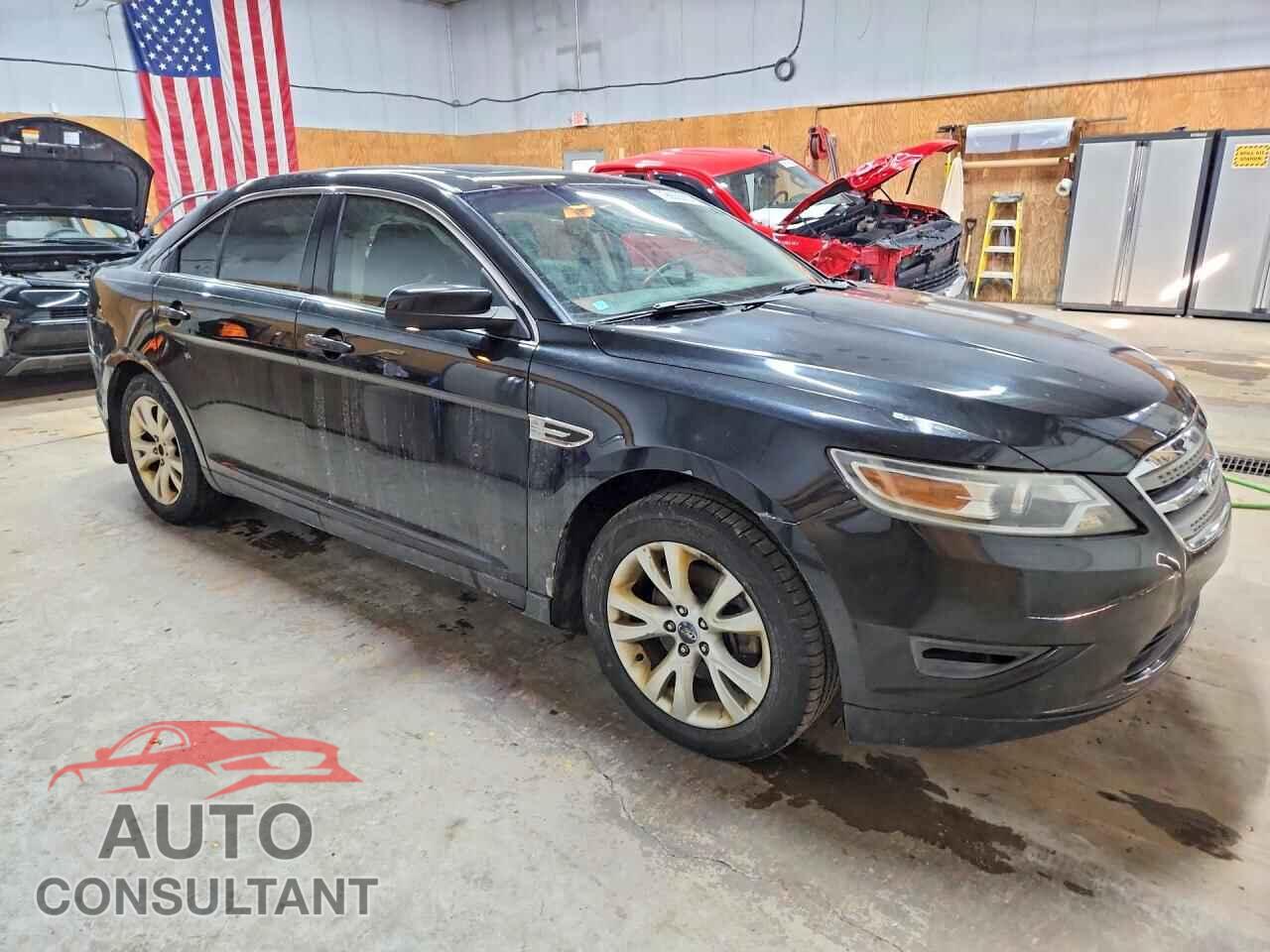 FORD TAURUS 2011 - 1FAHP2EW3BG100066