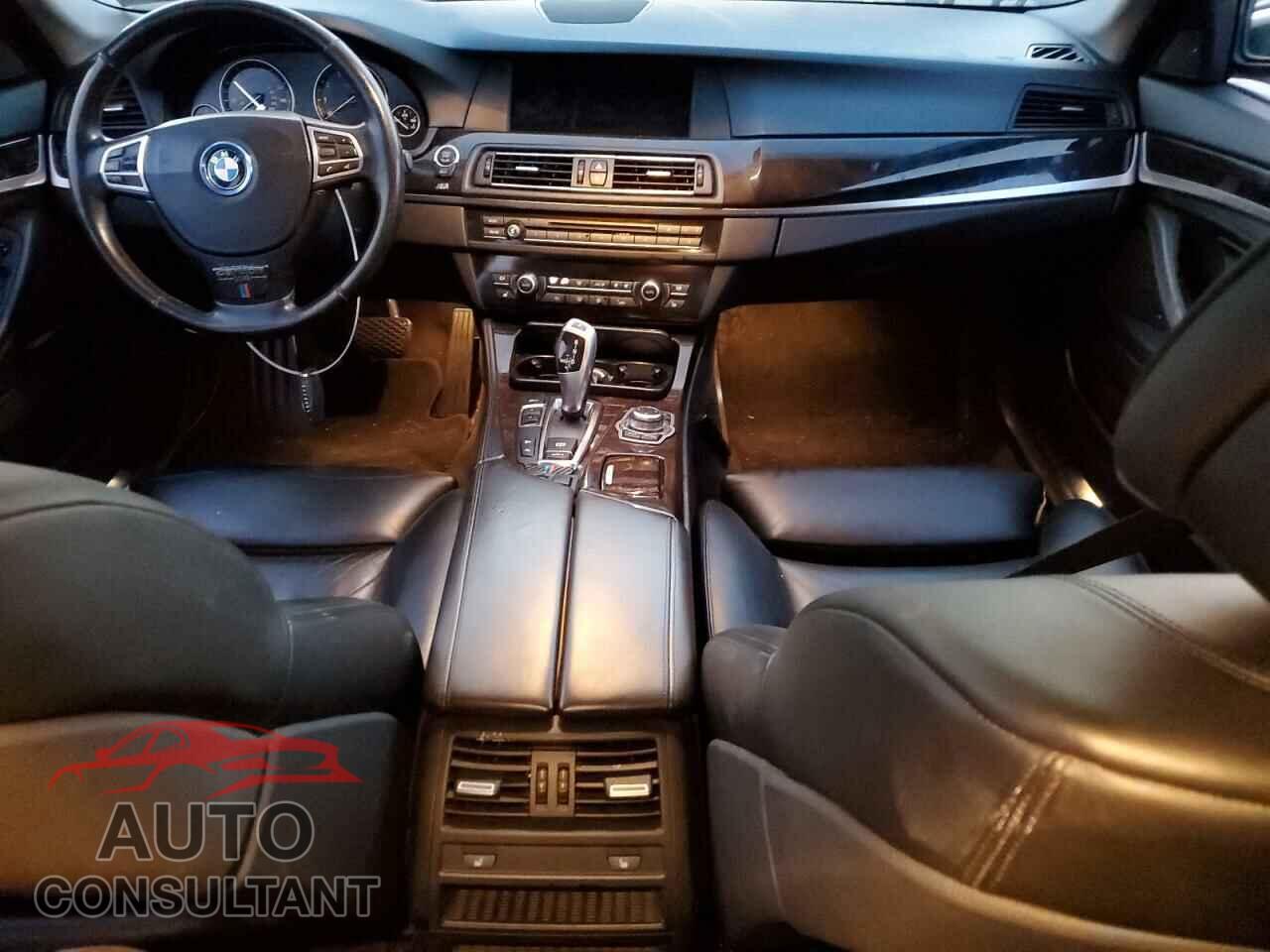 BMW 5 SERIES 2012 - WBAFU7C51CDU56548