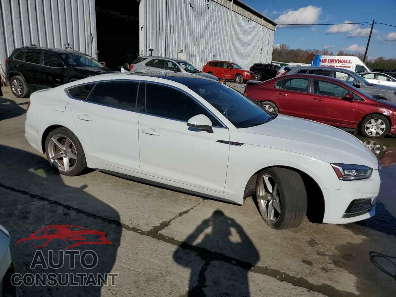 AUDI A5 2019 - WAUENCF59KA087791