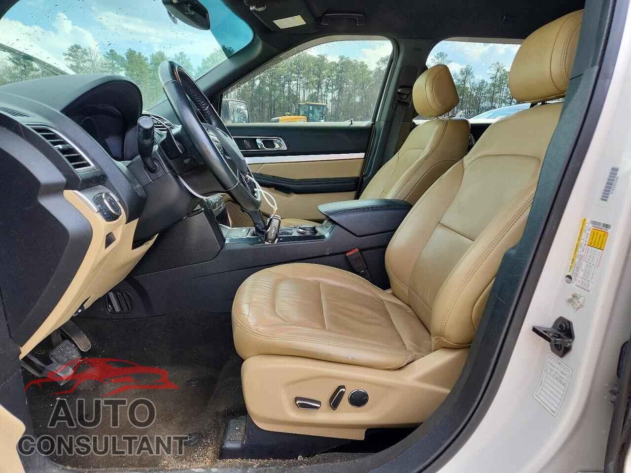FORD EXPLORER 2017 - 1FM5K8D80HGD18438