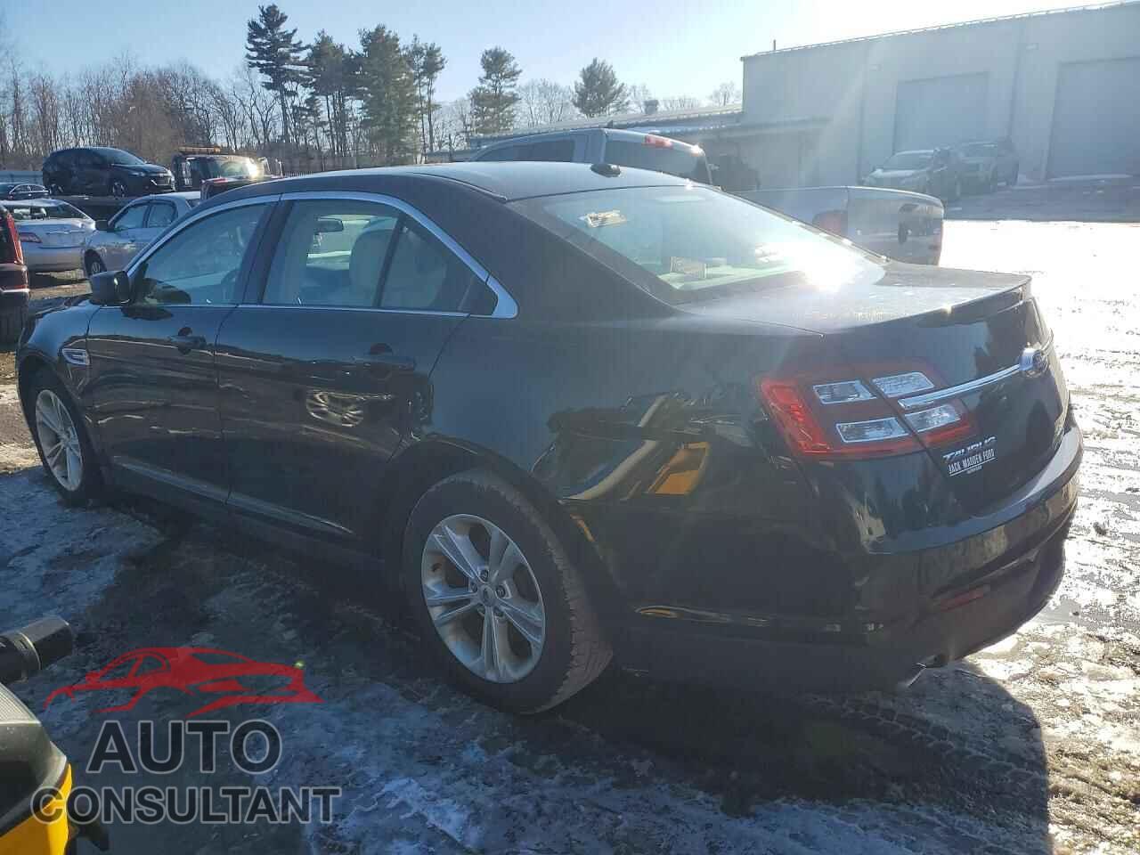 FORD TAURUS 2016 - 1FAHP2D82GG102871