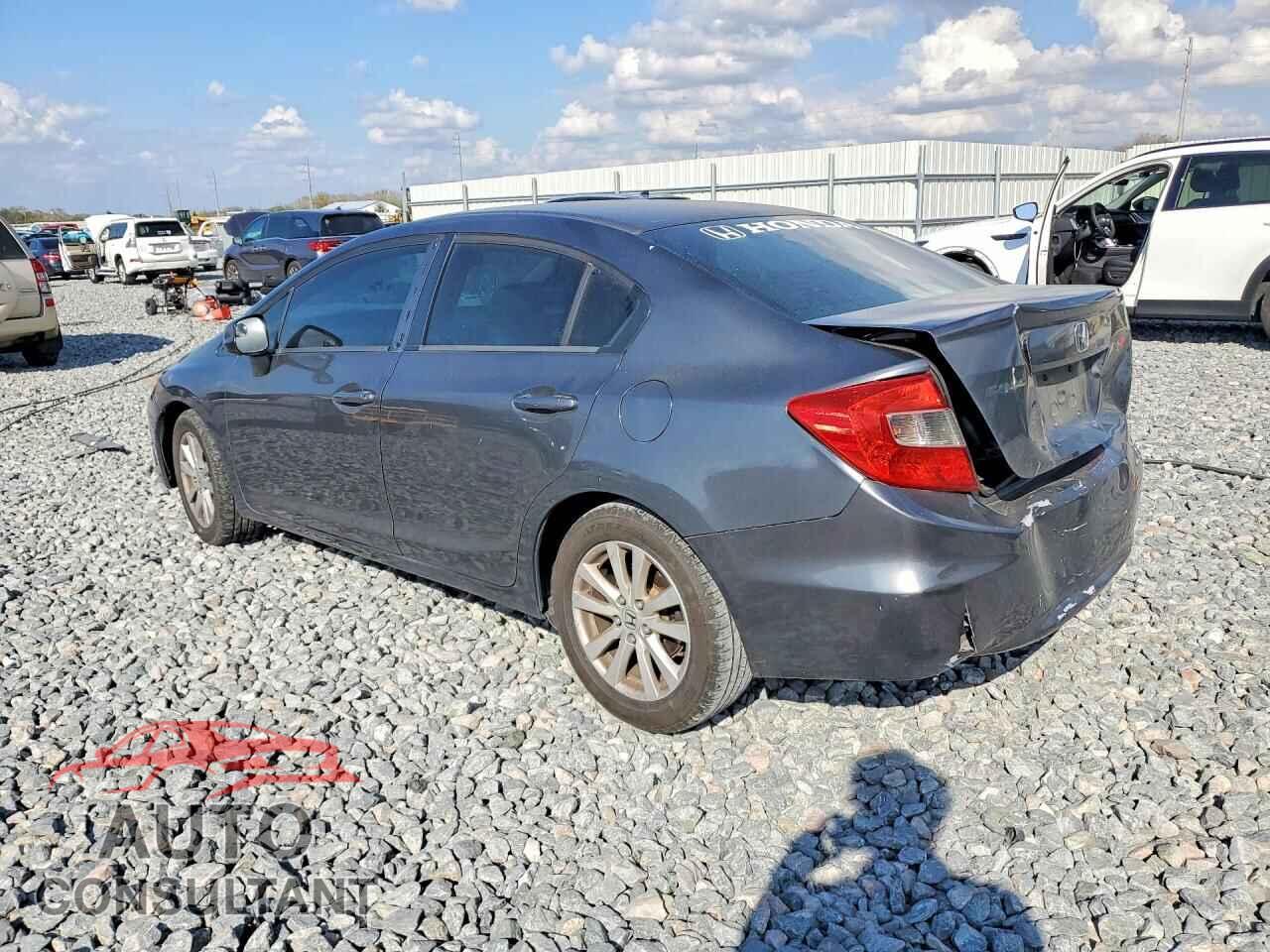 HONDA CIVIC 2012 - 2HGFB2F89CH320352