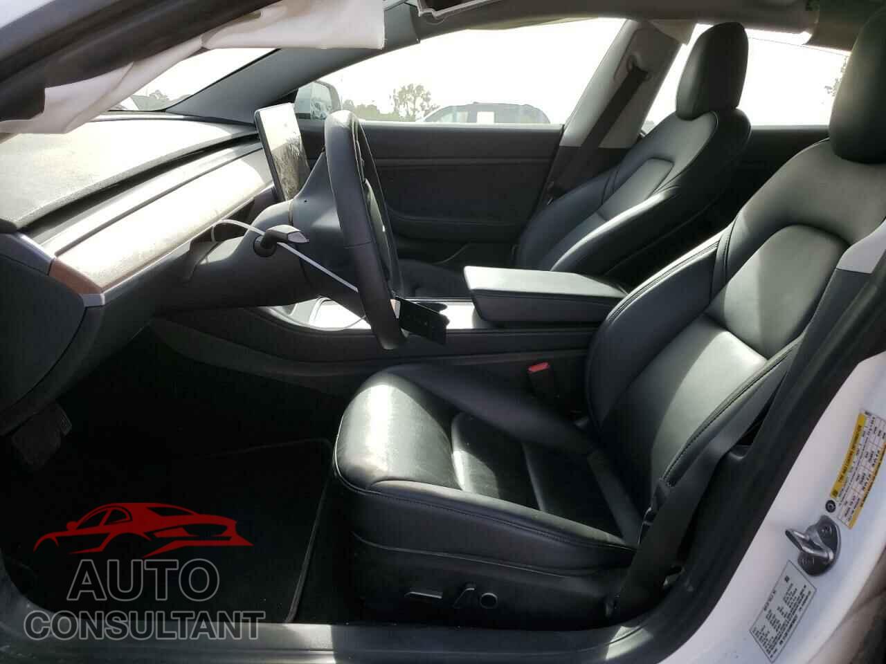 TESLA MODEL 3 2021 - 5YJ3E1EA4MF908237