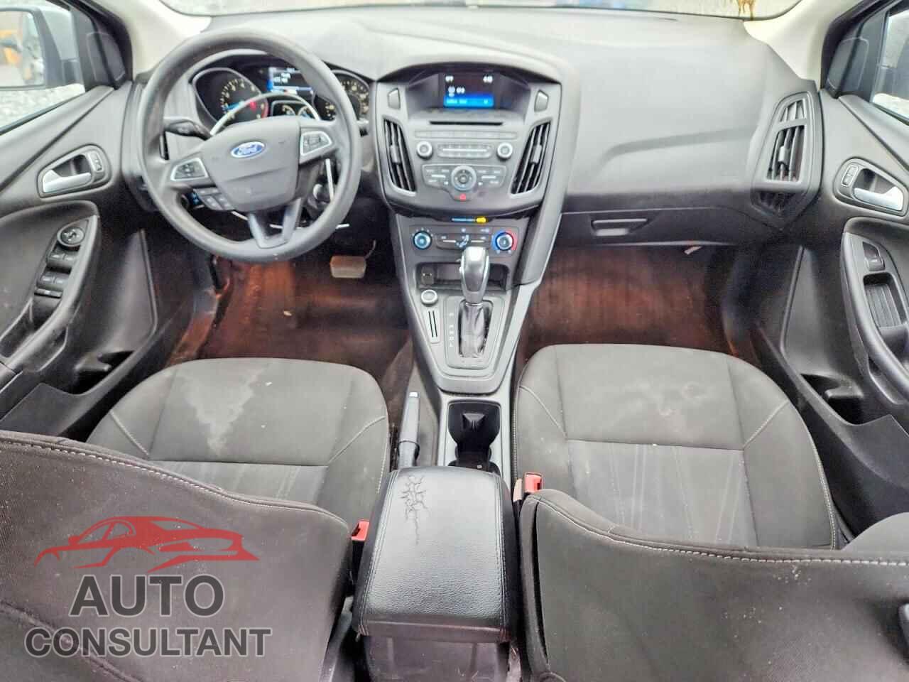 FORD FOCUS 2015 - 1FADP3F27FL238366
