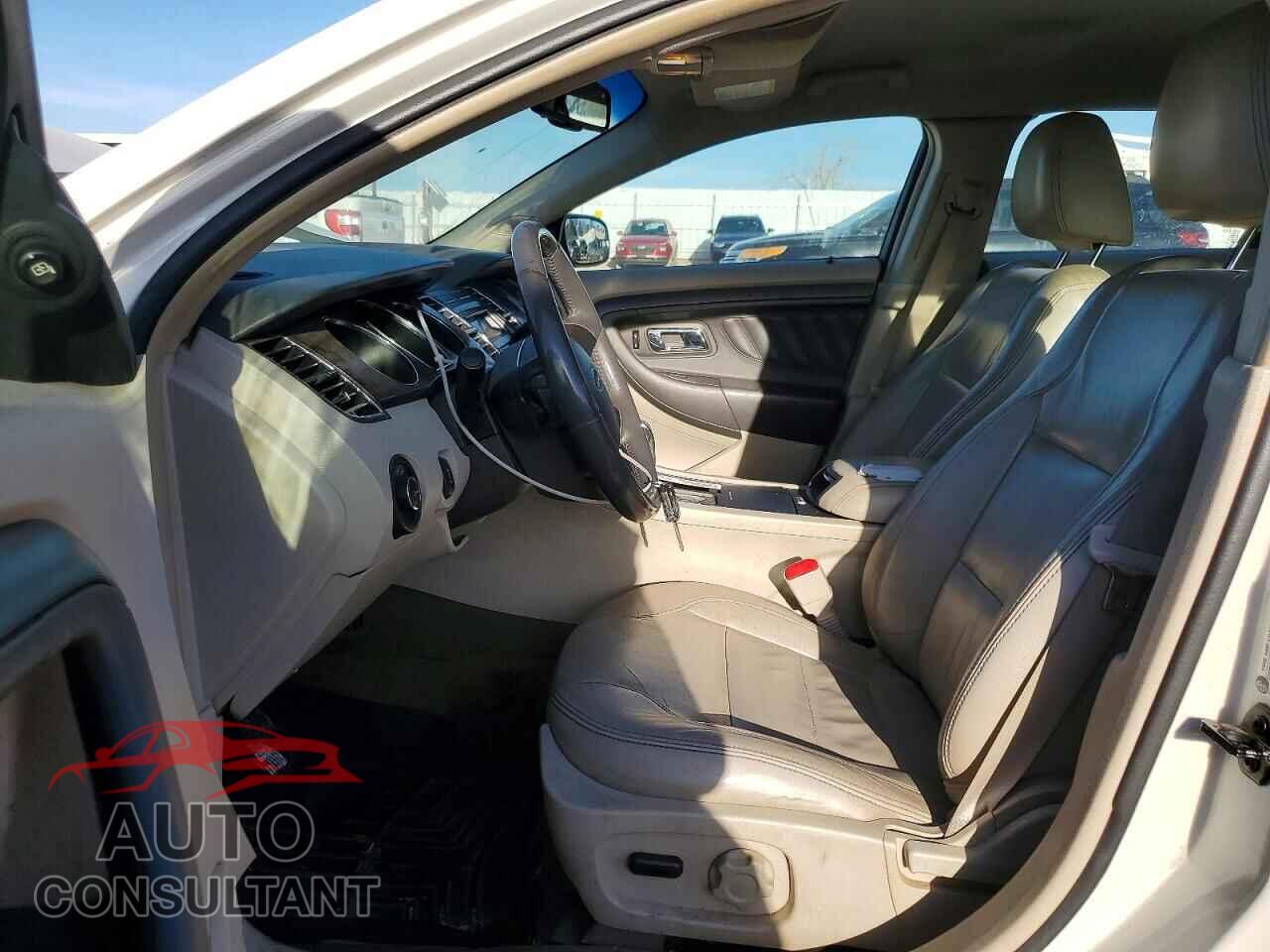FORD TAURUS 2012 - 1FAHP2HW5CG116413