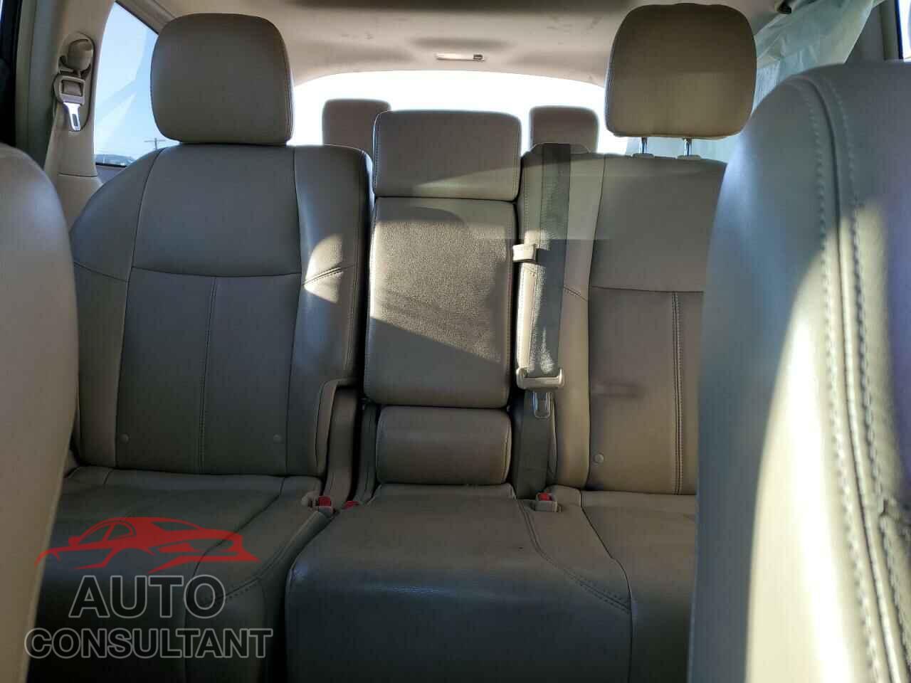 NISSAN PATHFINDER 2013 - 5N1AR2MM5DC607093