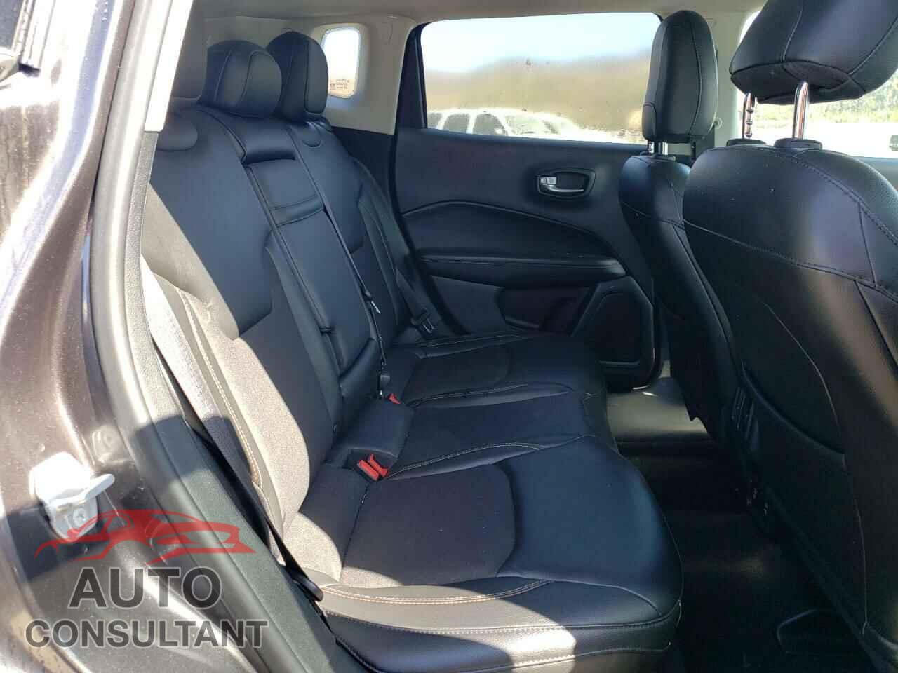 JEEP COMPASS 2018 - 3C4NJCBB3JT287082