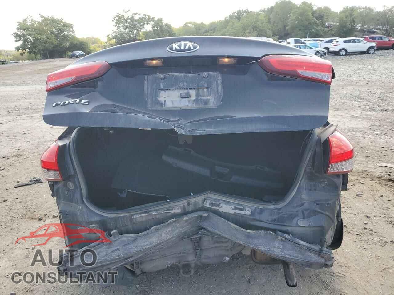 KIA FORTE 2017 - 3KPFK4A73HE036226