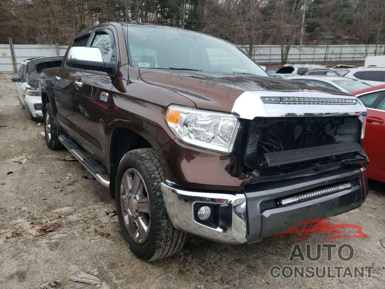 TOYOTA TUNDRA 2017 - 5TFAY5F19HX611285