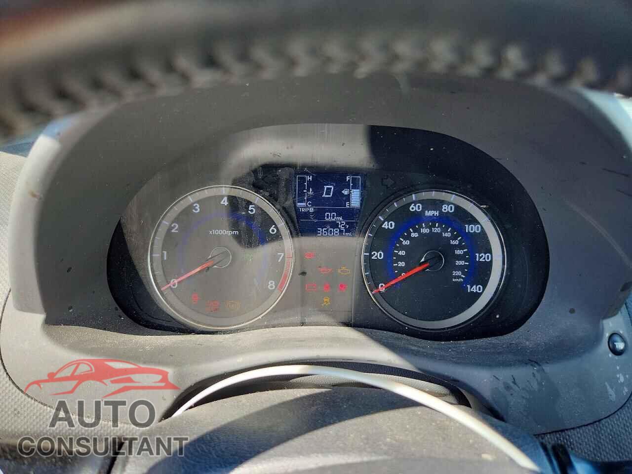 HYUNDAI ACCENT 2016 - KMHCU5AE3GU249934
