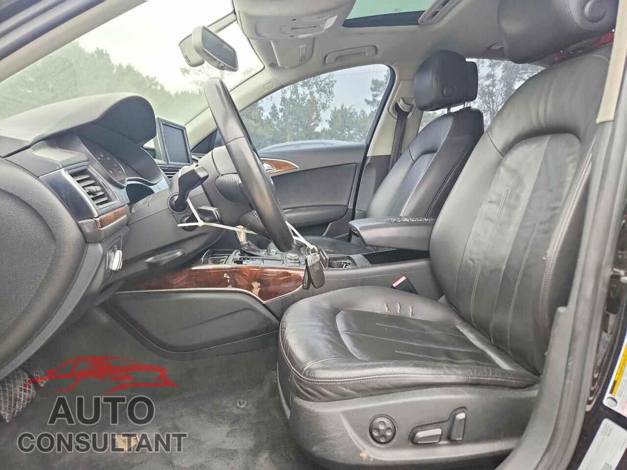 AUDI A6 2012 - WAUGGAFC8CN083232