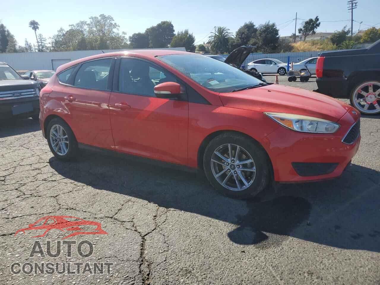 FORD FOCUS 2017 - 1FADP3K24HL247308