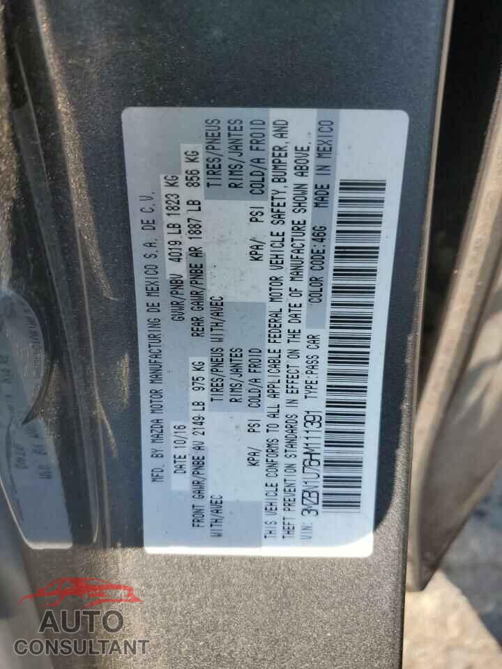 MAZDA 3 2017 - 3MZBN1U76HM111391